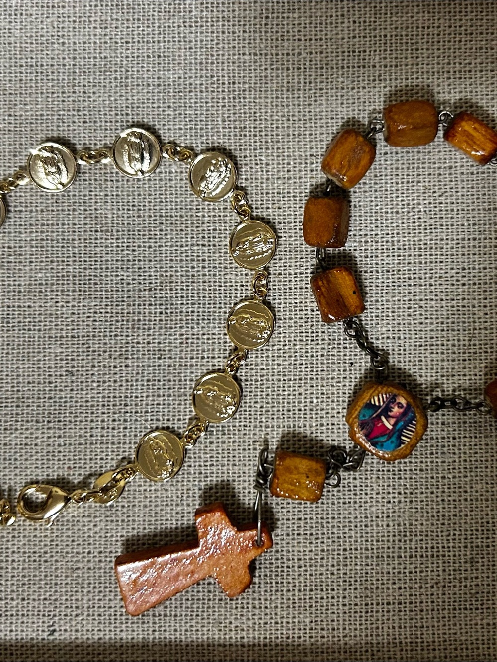 New Gold tone Virgin of Guadalupe Coin Bracelet - bonus caplet included